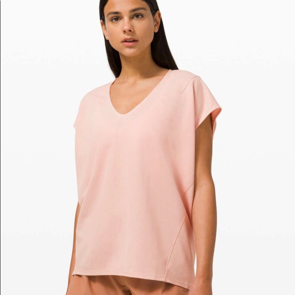 Lululemon Capped Short Sleeve Tee Pink Size 6 - Picture 2 of 8